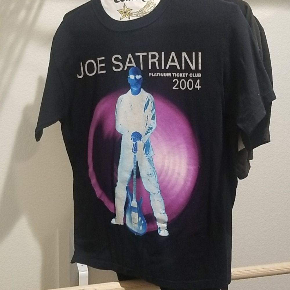 Joe satriani vintage tee